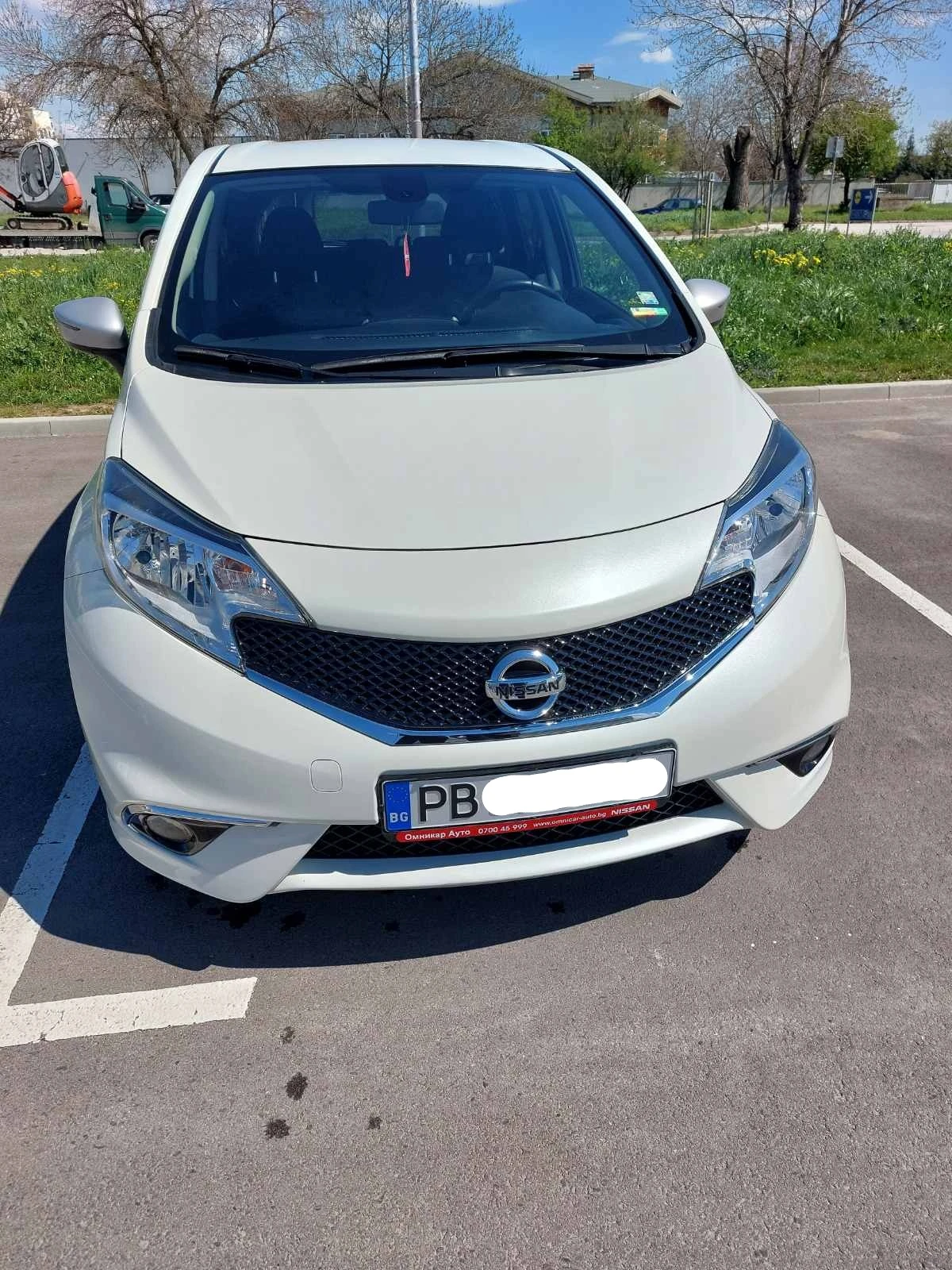 Nissan Note N-TEC, снимка 4 - Автомобили и джипове - 54310072