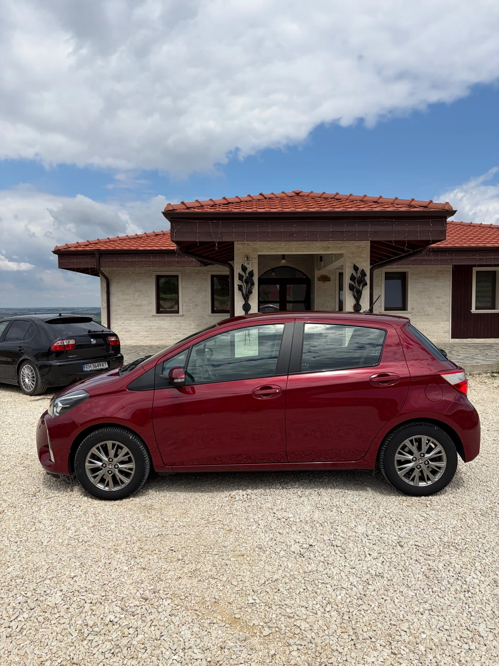 Toyota Yaris, снимка 4 - Автомобили и джипове - 54378990