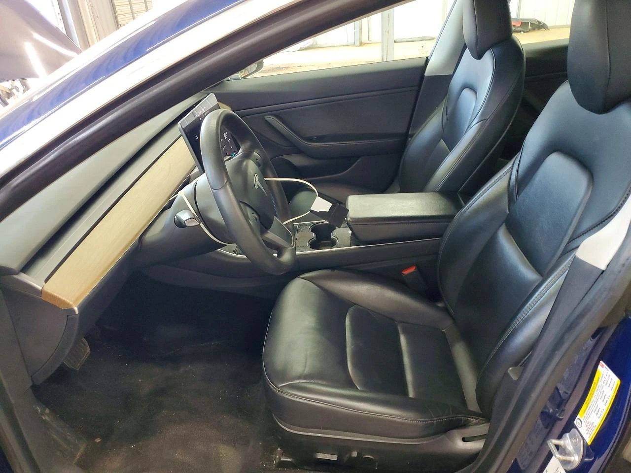 Tesla Model 3 Mid Range RWD, снимка 7 - Автомобили и джипове - 54459661