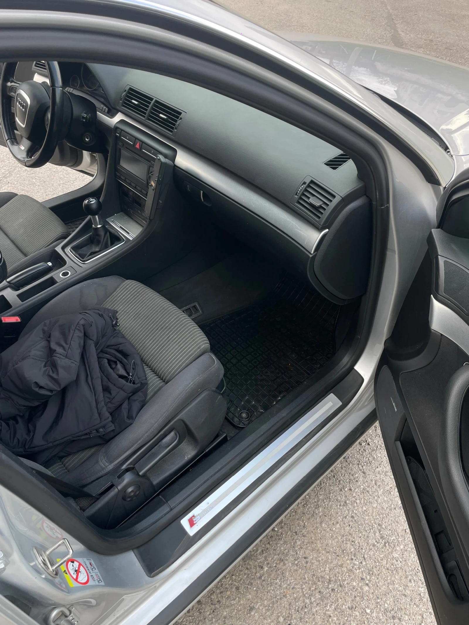 Audi A4, снимка 7 - Автомобили и джипове - 54495561