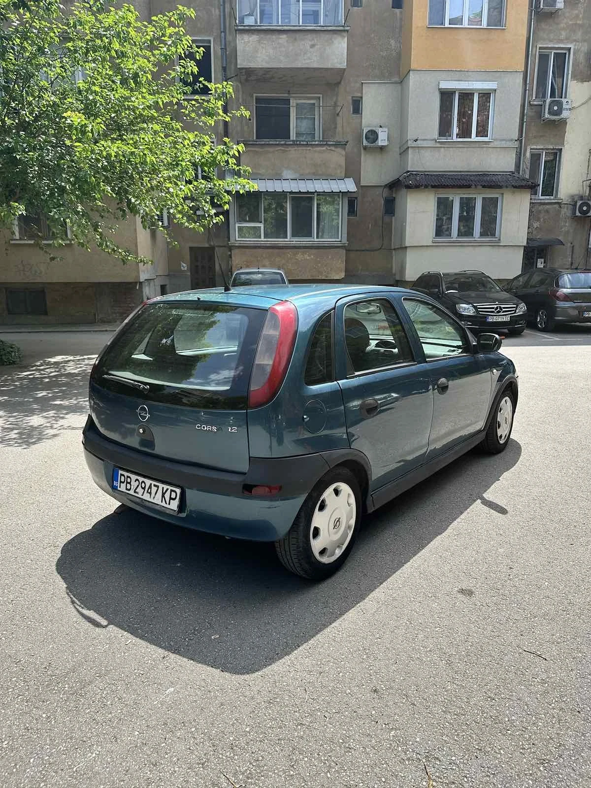 Opel Corsa 1.2 Бензин/Клима 75 Коня* * * , снимка 2 - Автомобили и джипове - 54736277