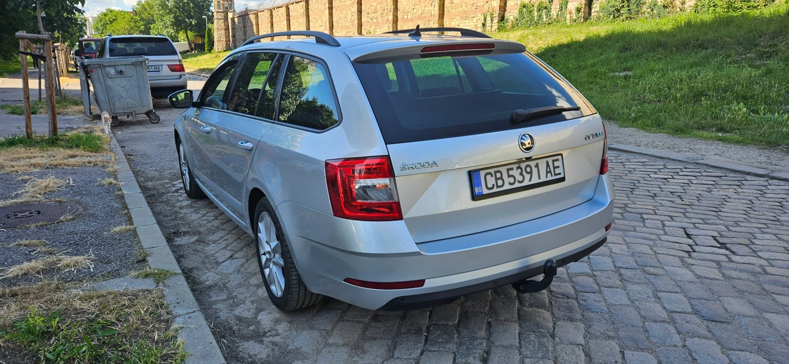 Skoda Octavia 2.0 150кс, снимка 5 - Автомобили и джипове - 54903884