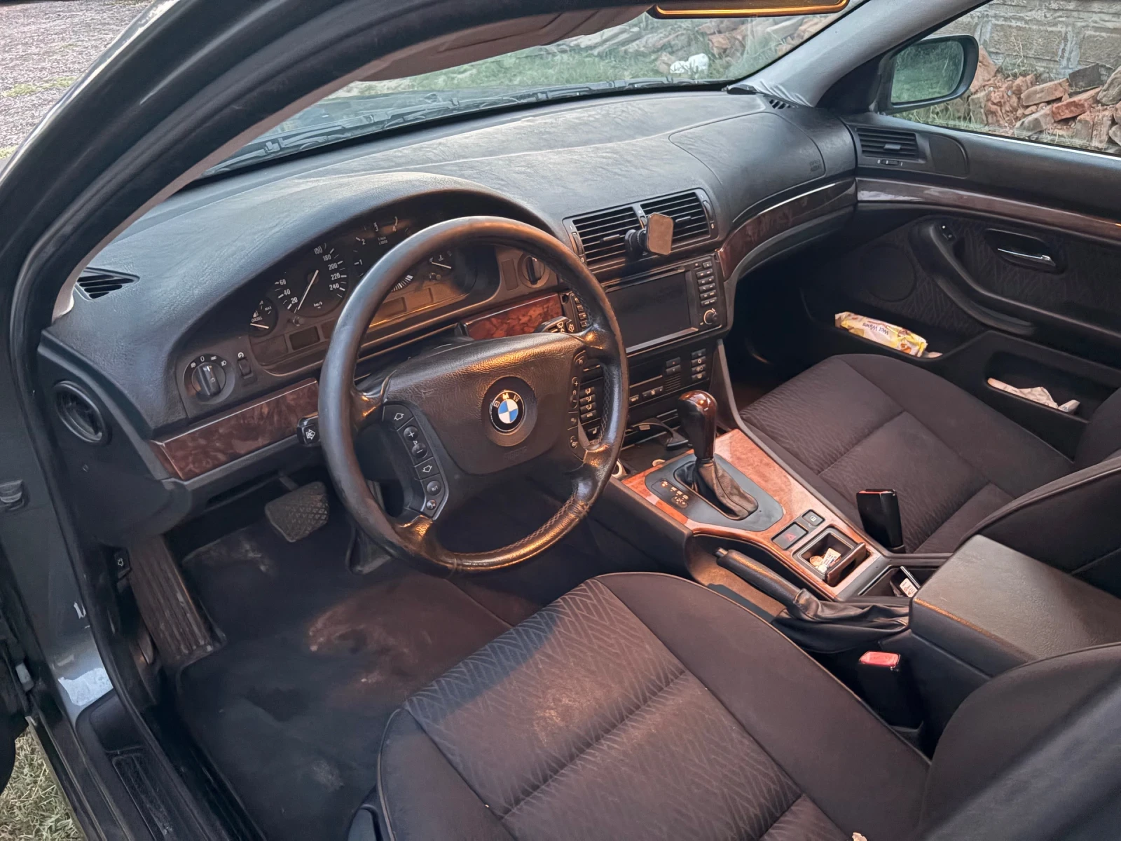 BMW 530 Facelift , снимка 6 - Автомобили и джипове - 55173965