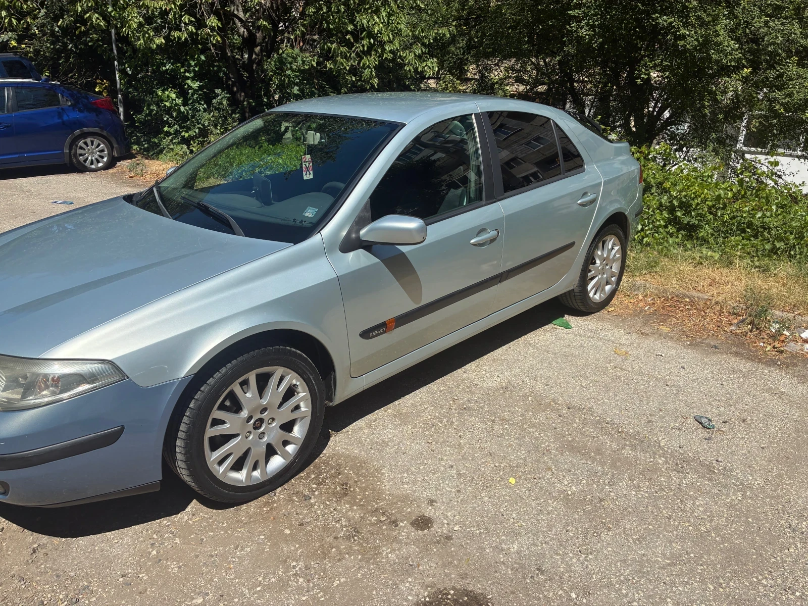 Renault Laguna 2 , снимка 12 - Автомобили и джипове - 55678327