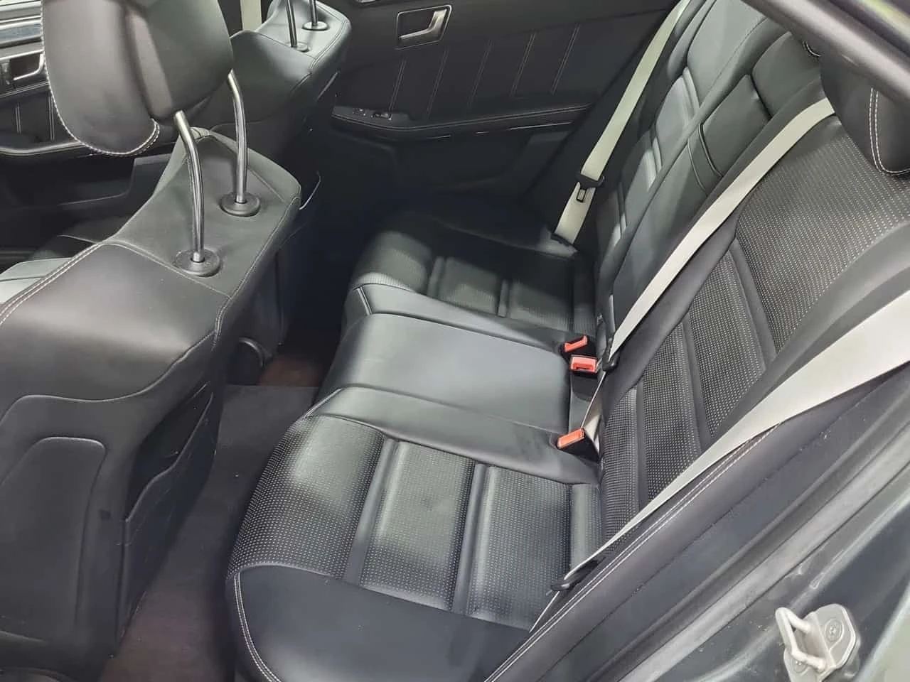 Mercedes-Benz E 63 AMG * E 63 S MODEL * CARFAX * ЦЕНА ДО БГ, снимка 11 - Автомобили и джипове - 56183775