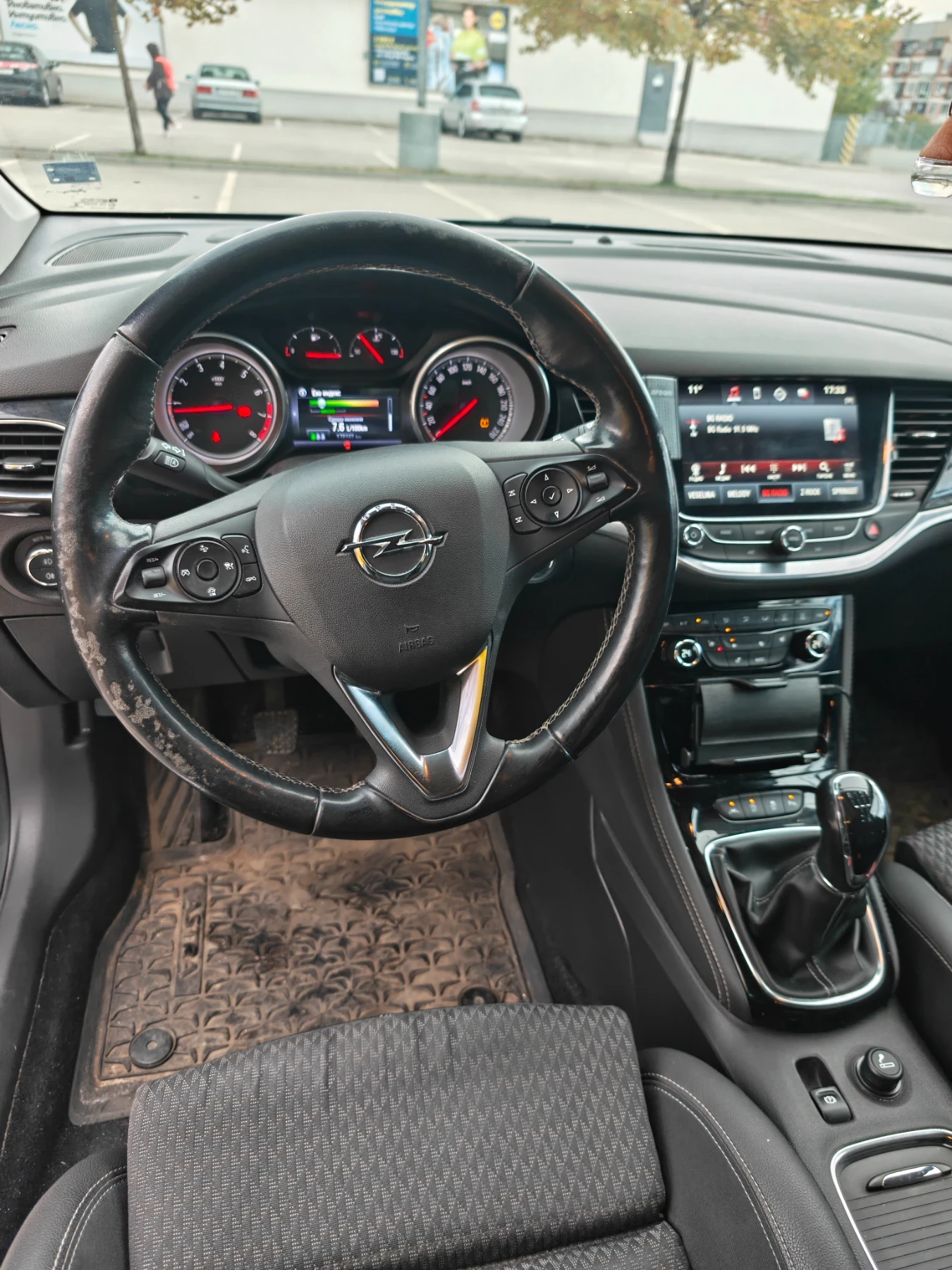 Opel Astra, снимка 9 - Автомобили и джипове - 56583896