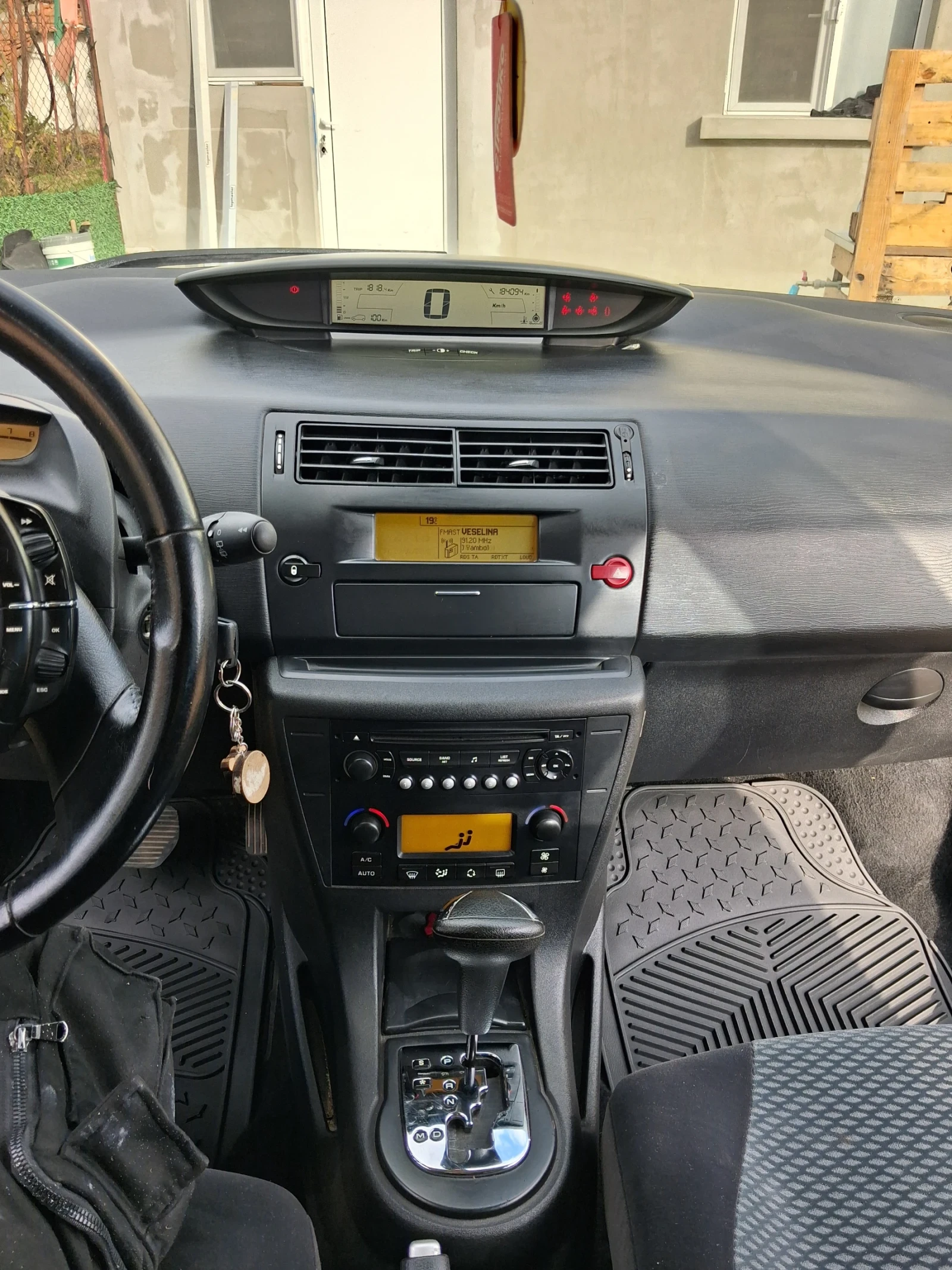 Citroen C4 C4, снимка 8 - Автомобили и джипове - 56616813