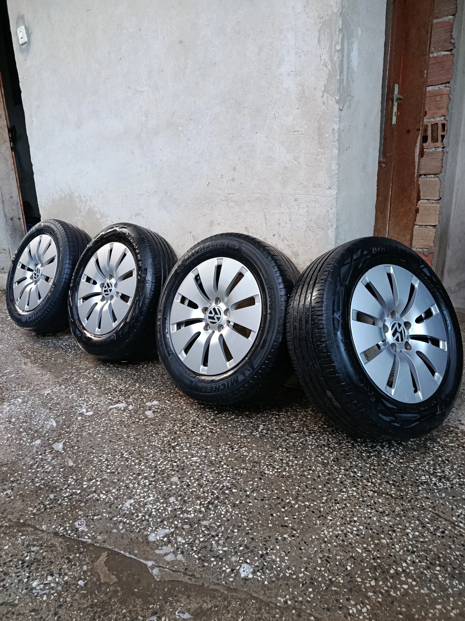VW Touran 2000/116к.с, снимка 4 - Автомобили и джипове - 56639522