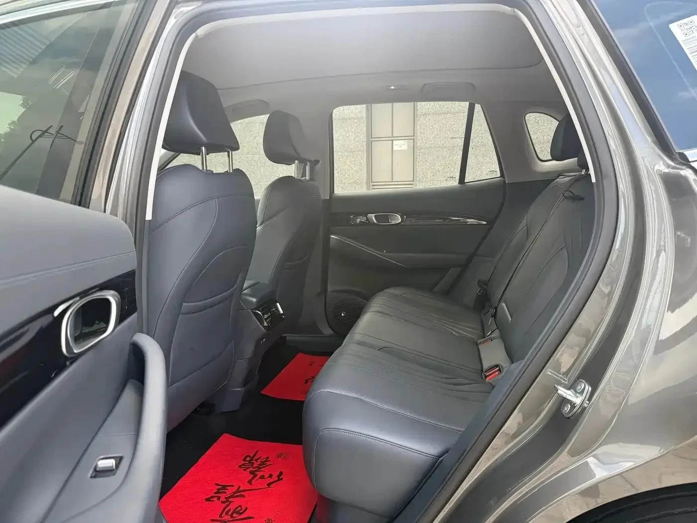 Geely EX5, снимка 5 - Автомобили и джипове - 56690199