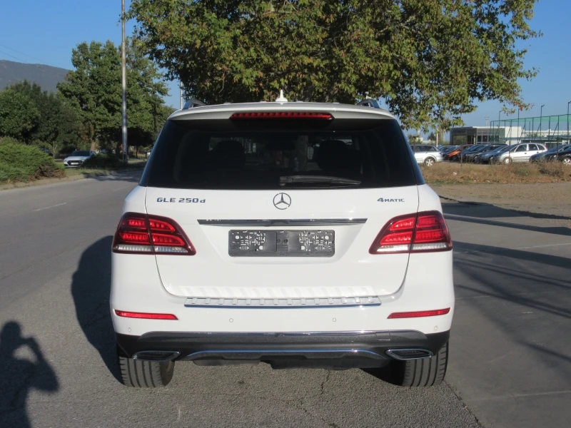 Mercedes-Benz GLE 250 d  204ps Sport 9G * ПЕРФЕКТЕН* , снимка 4 - Автомобили и джипове - 37914780