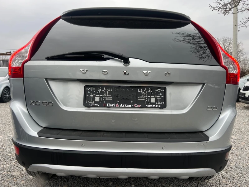 Volvo XC60 2.0D3-ЕВРО 5В-АВТОМАТИК-НАВИГАЦИЯ, снимка 5 - Автомобили и джипове - 47981752