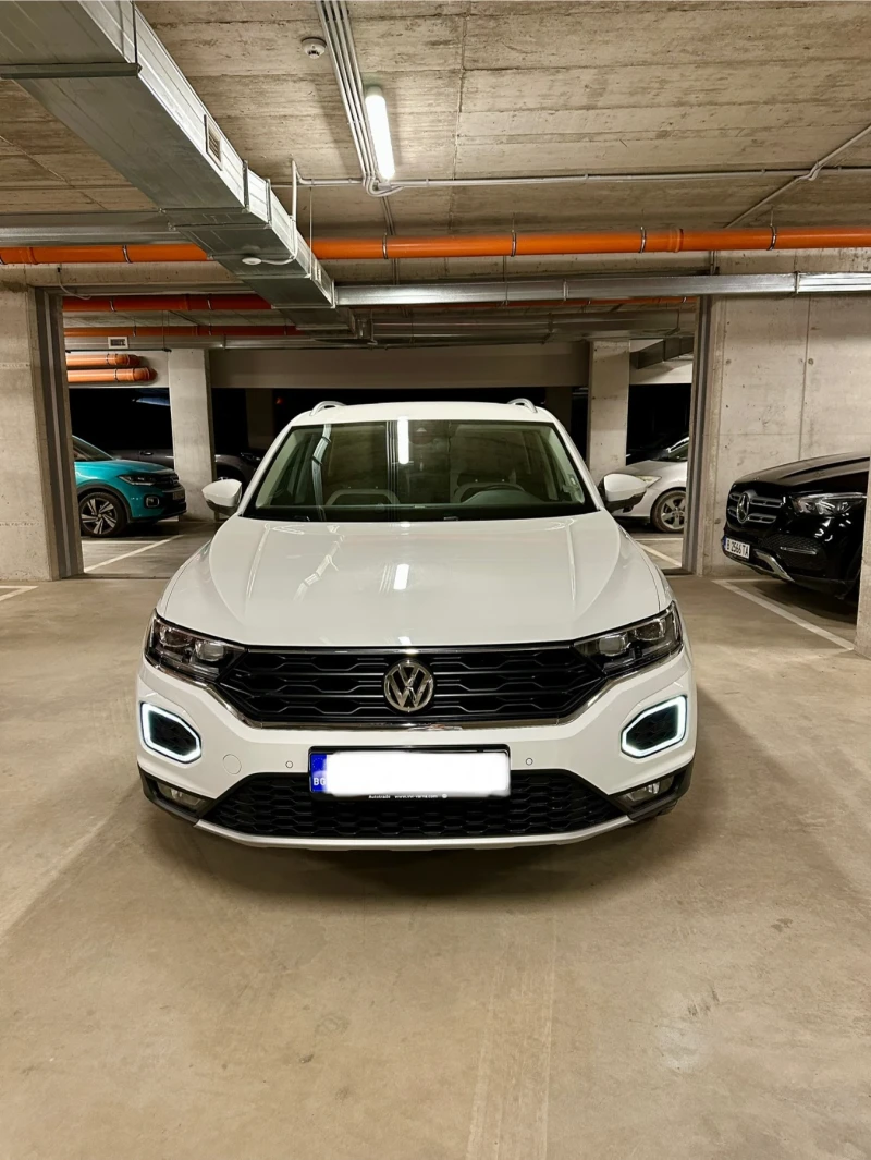 VW T-Roc, снимка 2 - Автомобили и джипове - 48743880