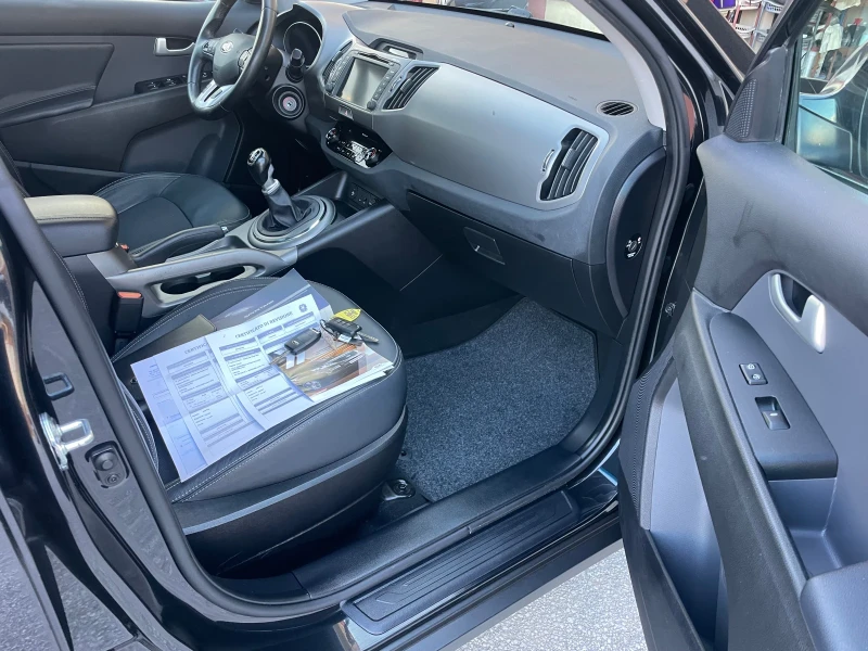 Kia Sportage 1.7CRDI 115к.с. FACE NAVI CAMERA ИТАЛИЯ, снимка 16 - Автомобили и джипове - 52922681