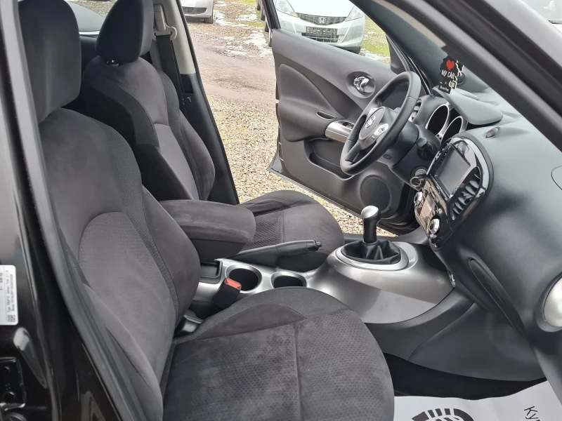 Nissan Juke 1.6i, снимка 10 - Автомобили и джипове - 53198607