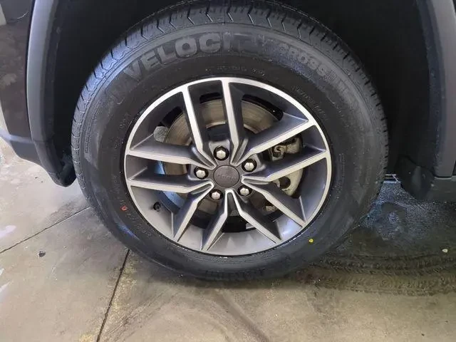 Jeep Grand cherokee Limited, снимка 9 - Автомобили и джипове - 54879685