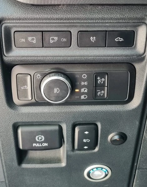 Ford Raptor F-150, снимка 10 - Автомобили и джипове - 56726373