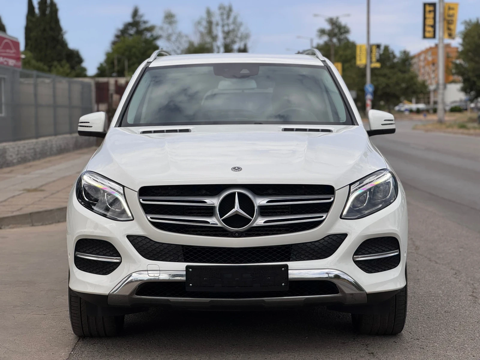 Mercedes-Benz GLE 250 d  204ps Sport 9G * ПЕРФЕКТЕН*  - изображение 8