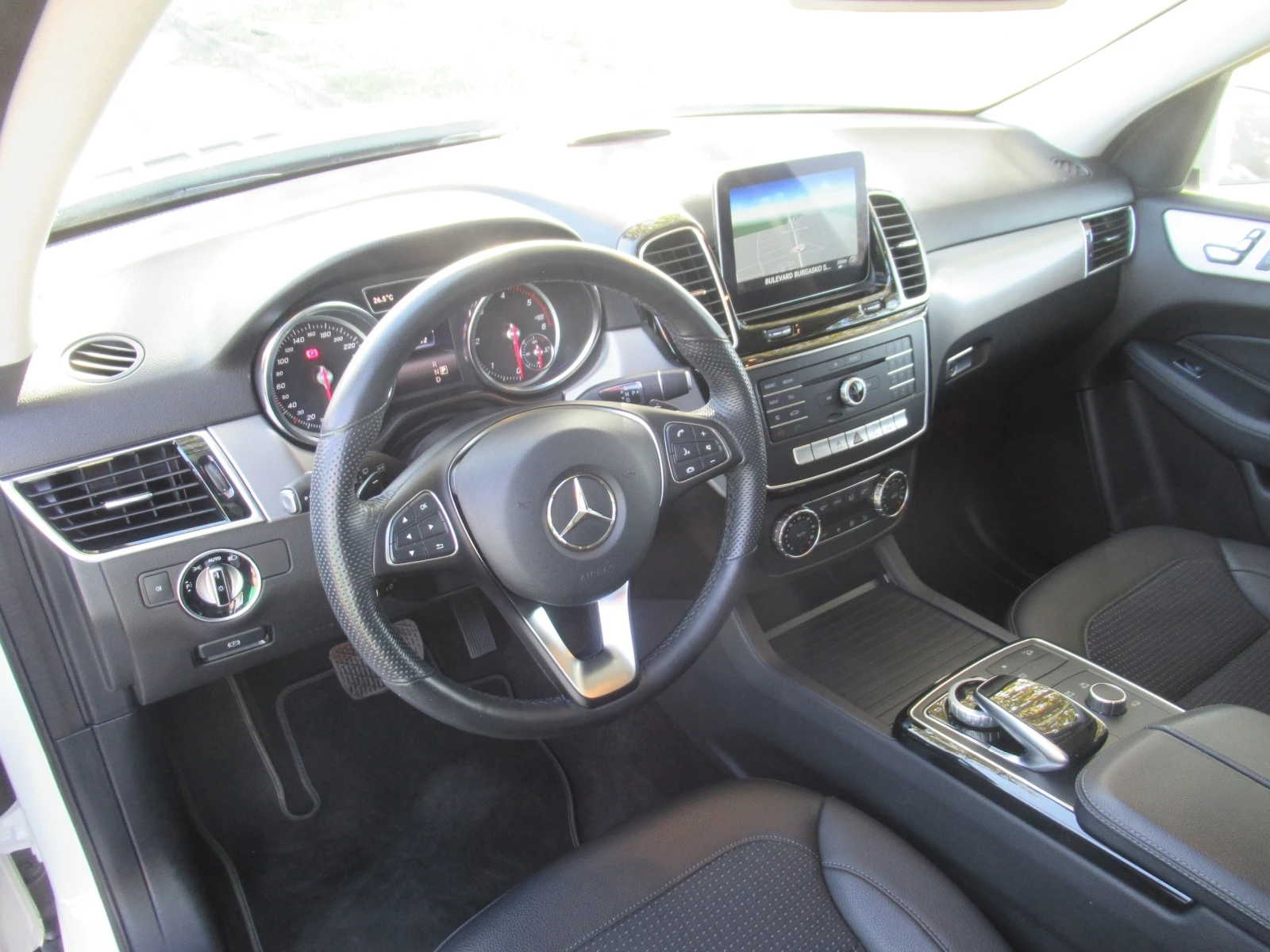 Mercedes-Benz GLE 250 d  204ps Sport 9G * ПЕРФЕКТЕН*  - изображение 10