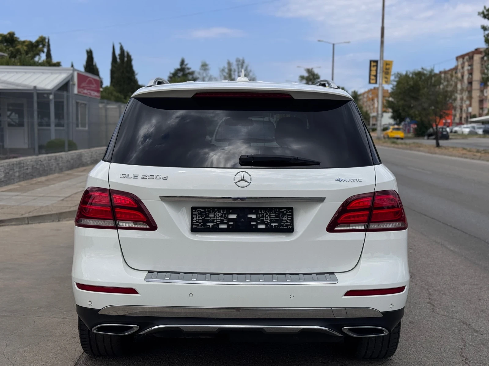 Mercedes-Benz GLE 250 d  204ps Sport 9G * ПЕРФЕКТЕН*  - изображение 3