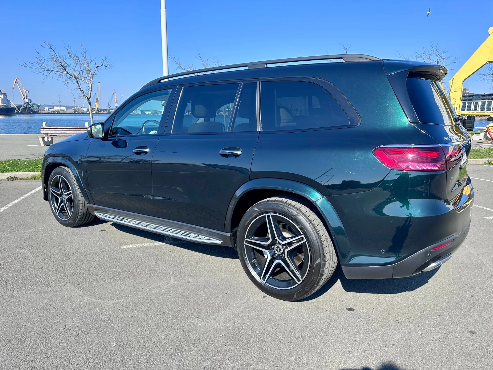 Mercedes-Benz GLS 580 AMG-Line, снимка 4 - Автомобили и джипове - 53674414