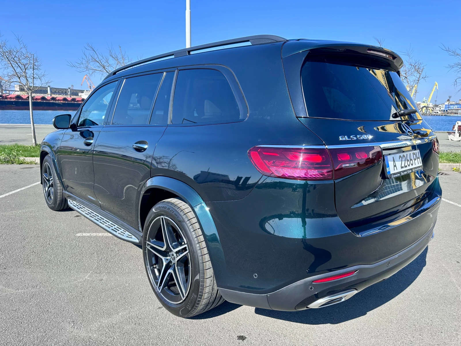 Mercedes-Benz GLS 580 AMG-Line, снимка 5 - Автомобили и джипове - 53674414