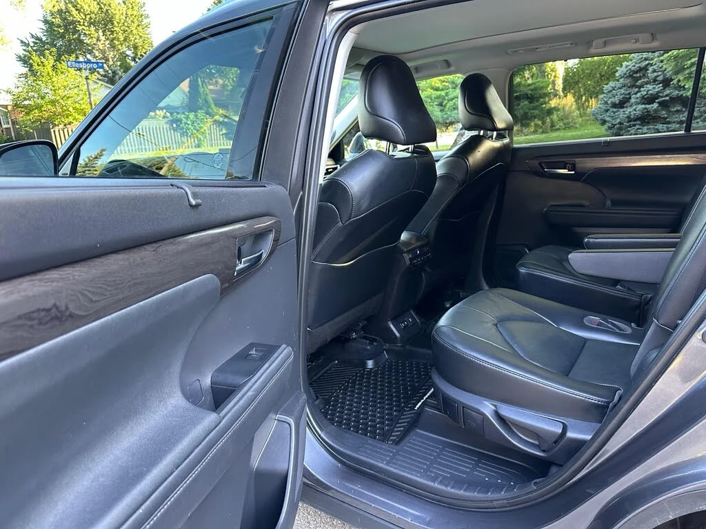 Toyota Highlander PLATINUM PANO* KEYLESS* CARPLAY* 360CAM* ОБДУХ*  - изображение 10