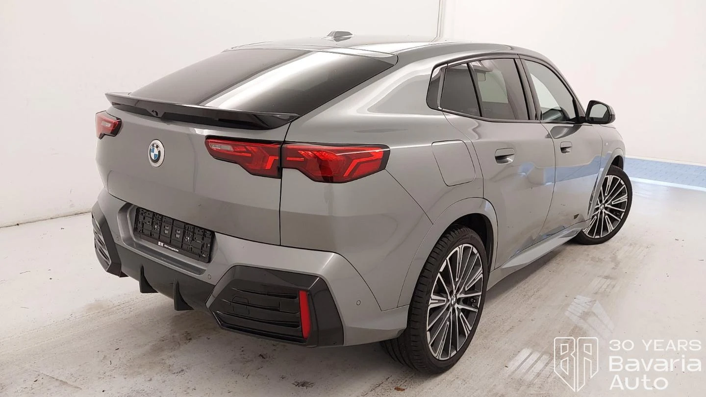 BMW X2 18d sDrive M Sport Paket Steptronic - изображение 3