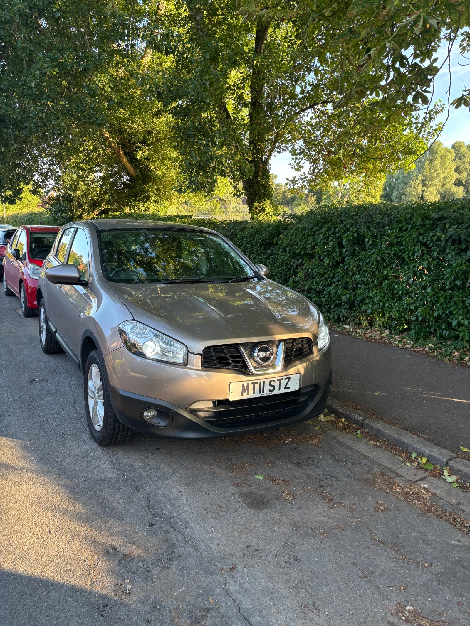 Nissan Qashqai, снимка 8 - Автомобили и джипове - 54458358