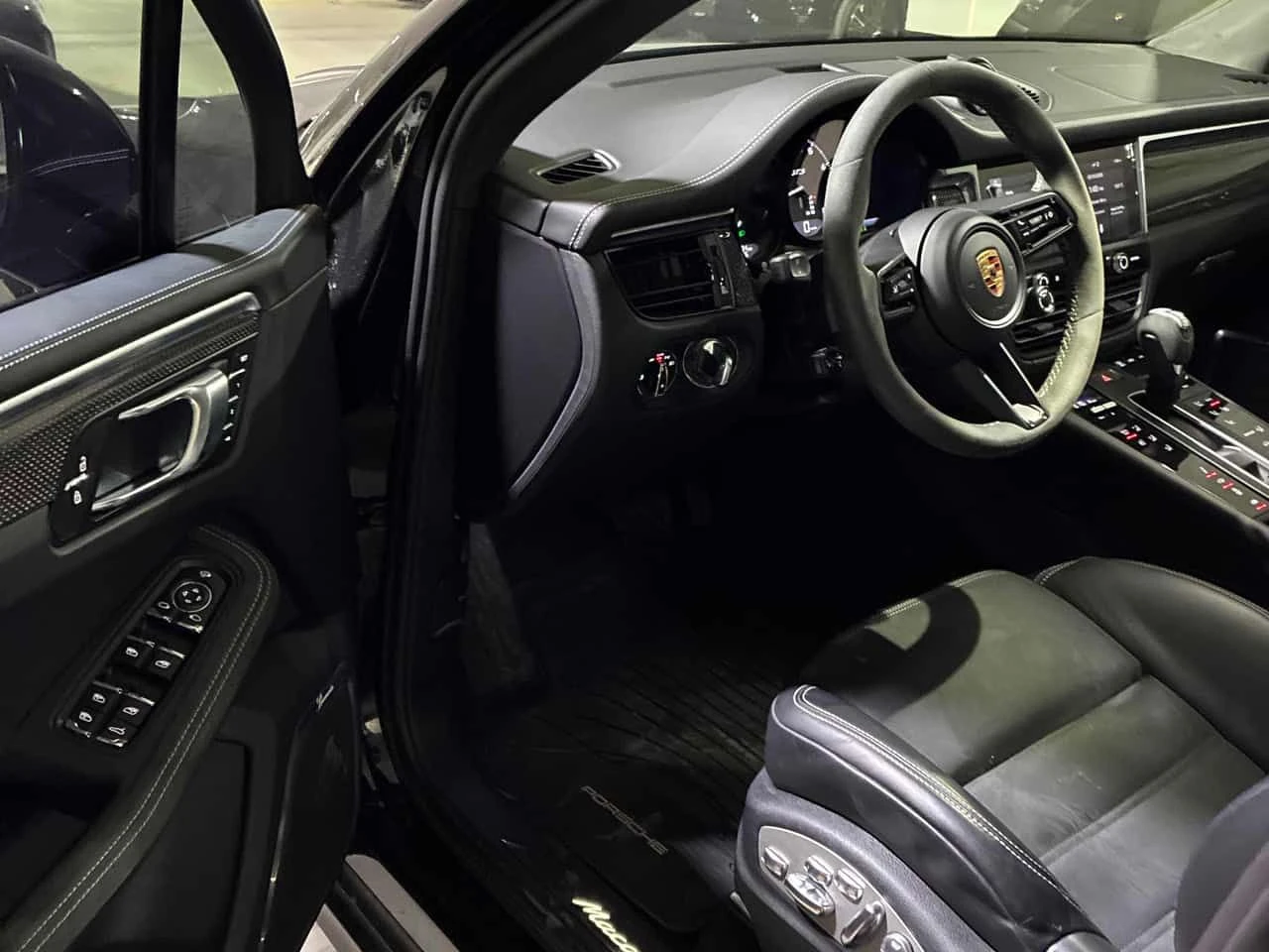 Porsche Macan * GTS * CARFAX * БЕЗ ПЪРВОНАЧАЛНА ВНОСКА, снимка 5 - Автомобили и джипове - 54545594