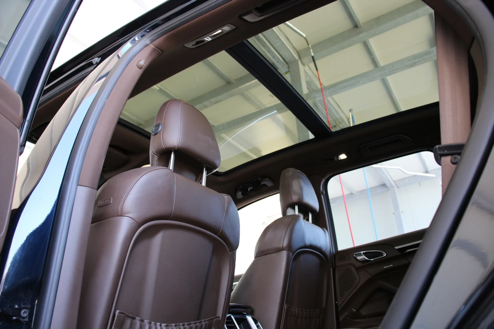 Porsche Cayenne, снимка 14 - Автомобили и джипове - 54725639