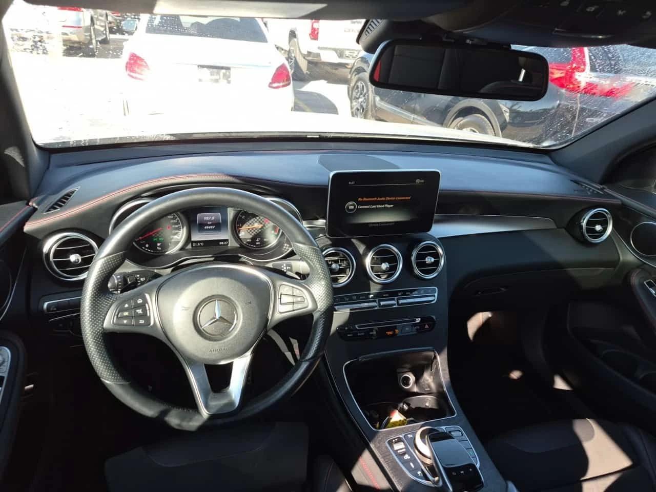 Mercedes-Benz GLC 43 AMG | ПОДГРЕВИ| ПАНОРАМА| 2 КЛЮЧА| CARFAX| АВТОКРЕДИТ, снимка 9 - Автомобили и джипове - 54827369