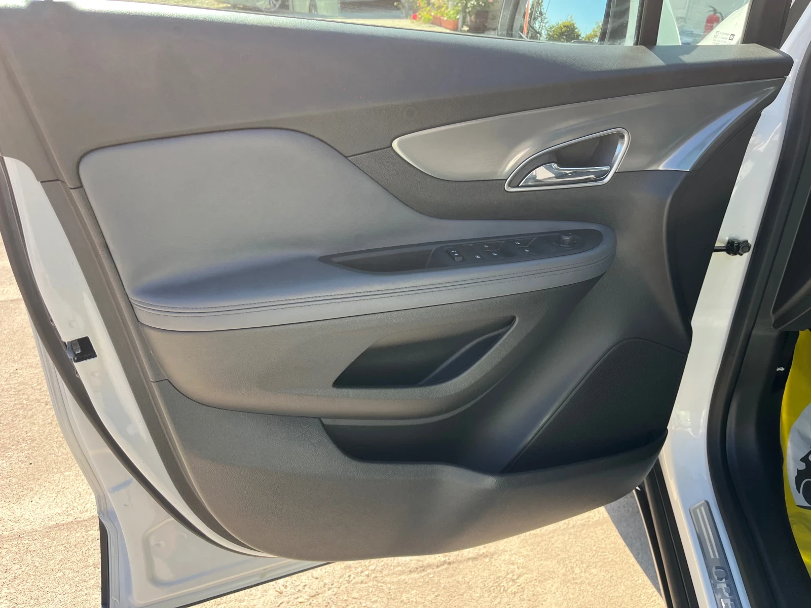 Opel Mokka 1.6 cdti, снимка 14 - Автомобили и джипове - 55670721