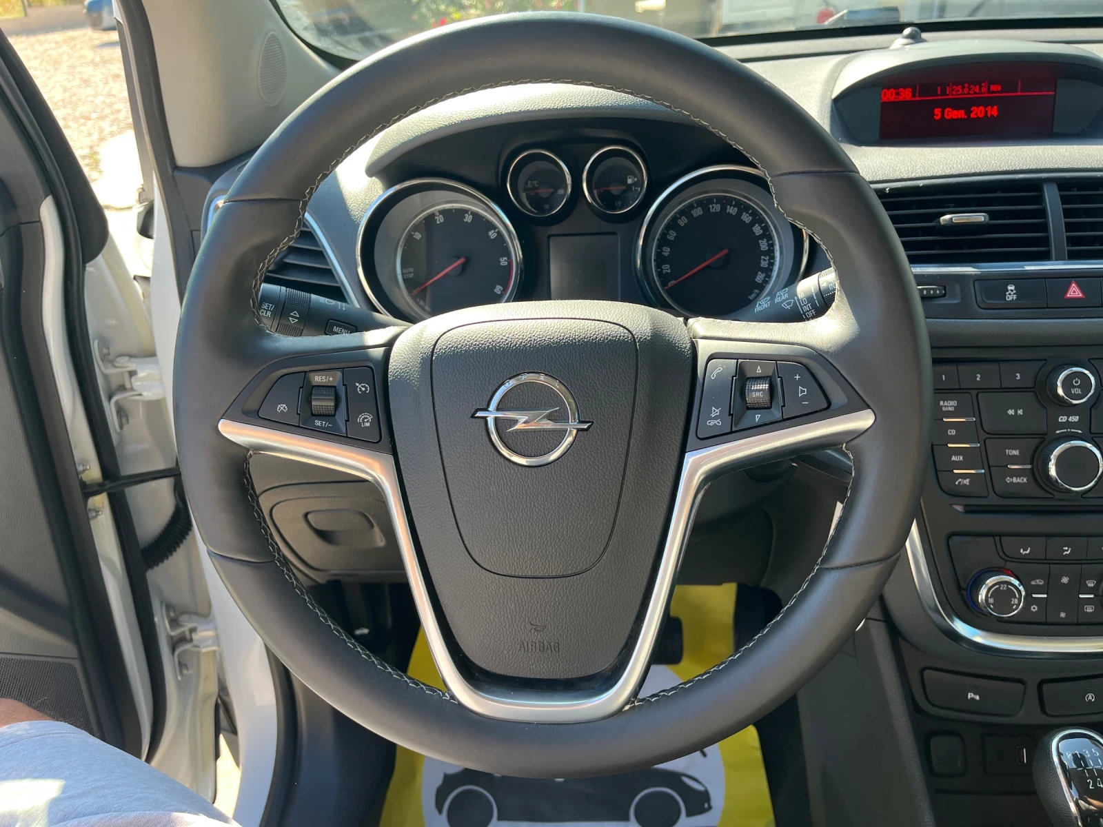 Opel Mokka 1.6 cdti, снимка 13 - Автомобили и джипове - 55670721