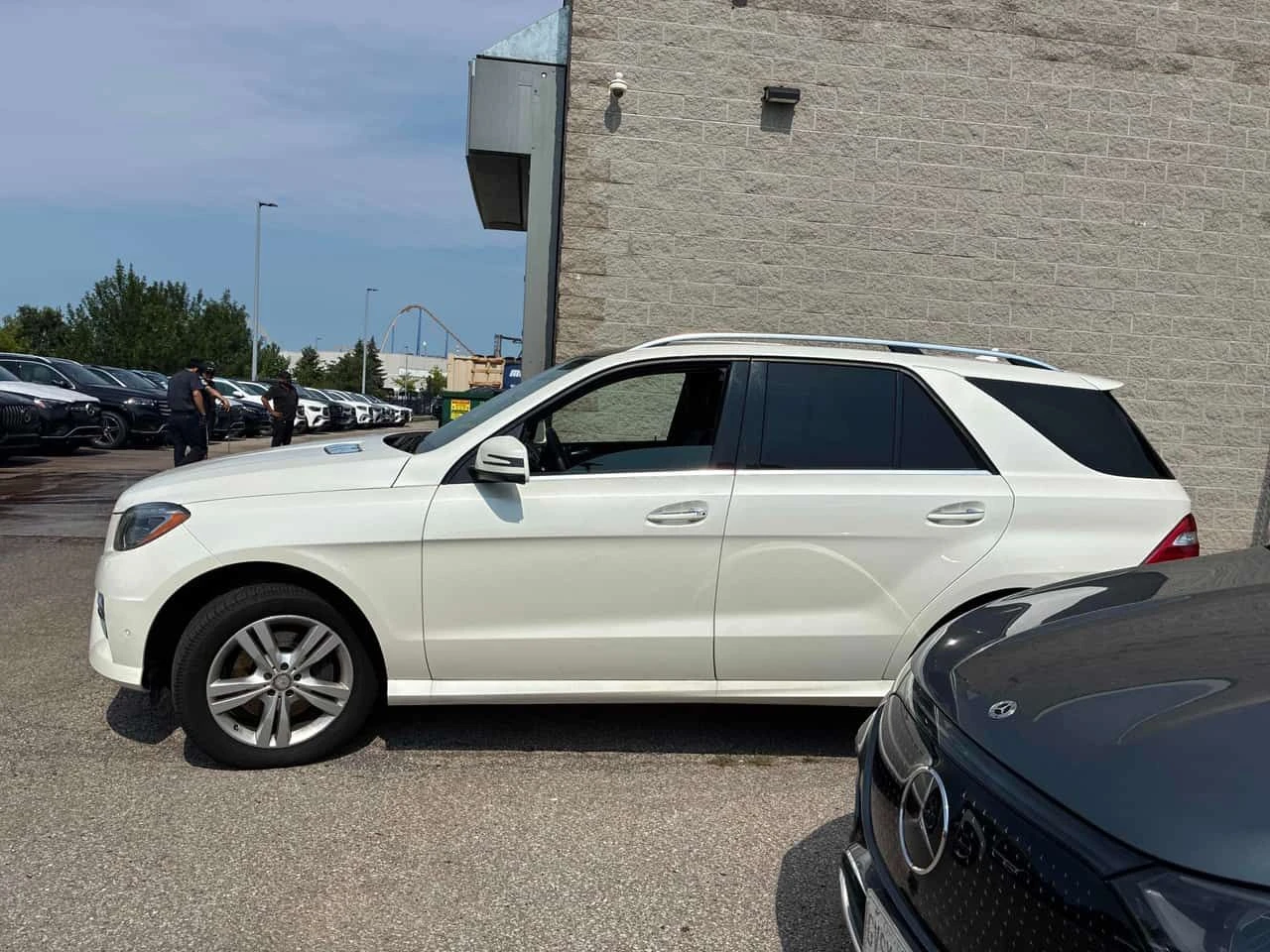 Mercedes-Benz ML 350 BlueTEC | ГЛАВНО ПРЕДСТАВИТЕЛСТВО НА MERCEDES, снимка 3 - Автомобили и джипове - 55676293