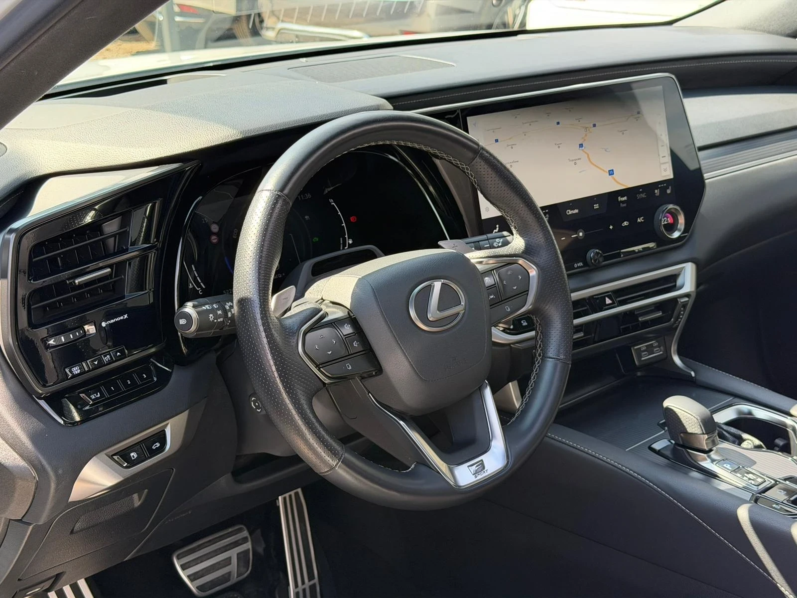 Lexus RX 500h /F Sport Performance/Full/В гаранция , снимка 10 - Автомобили и джипове - 55943143