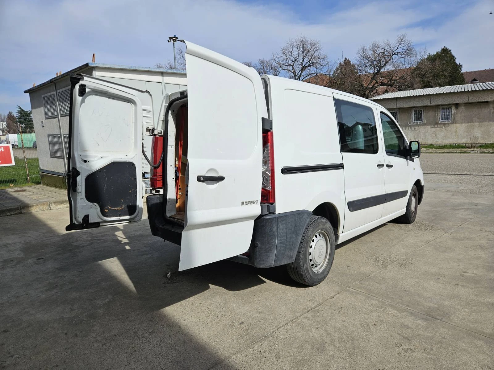 Peugeot Expert 1.6hdi, снимка 4 - Бусове и автобуси - 56372704