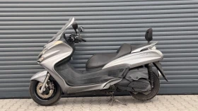 ����� �� �������� �� Yamaha Majesty 400i ABS