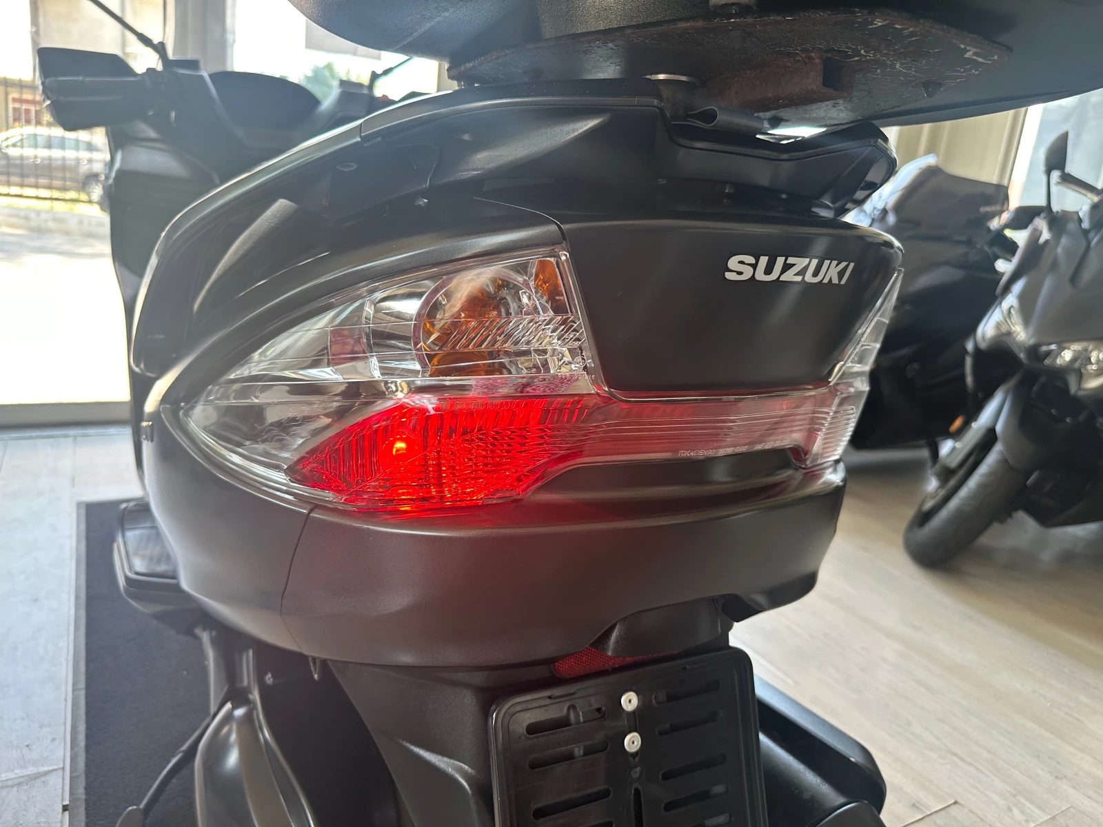 Suzuki Burgman 400i ABS 09.2015г. - изображение 4