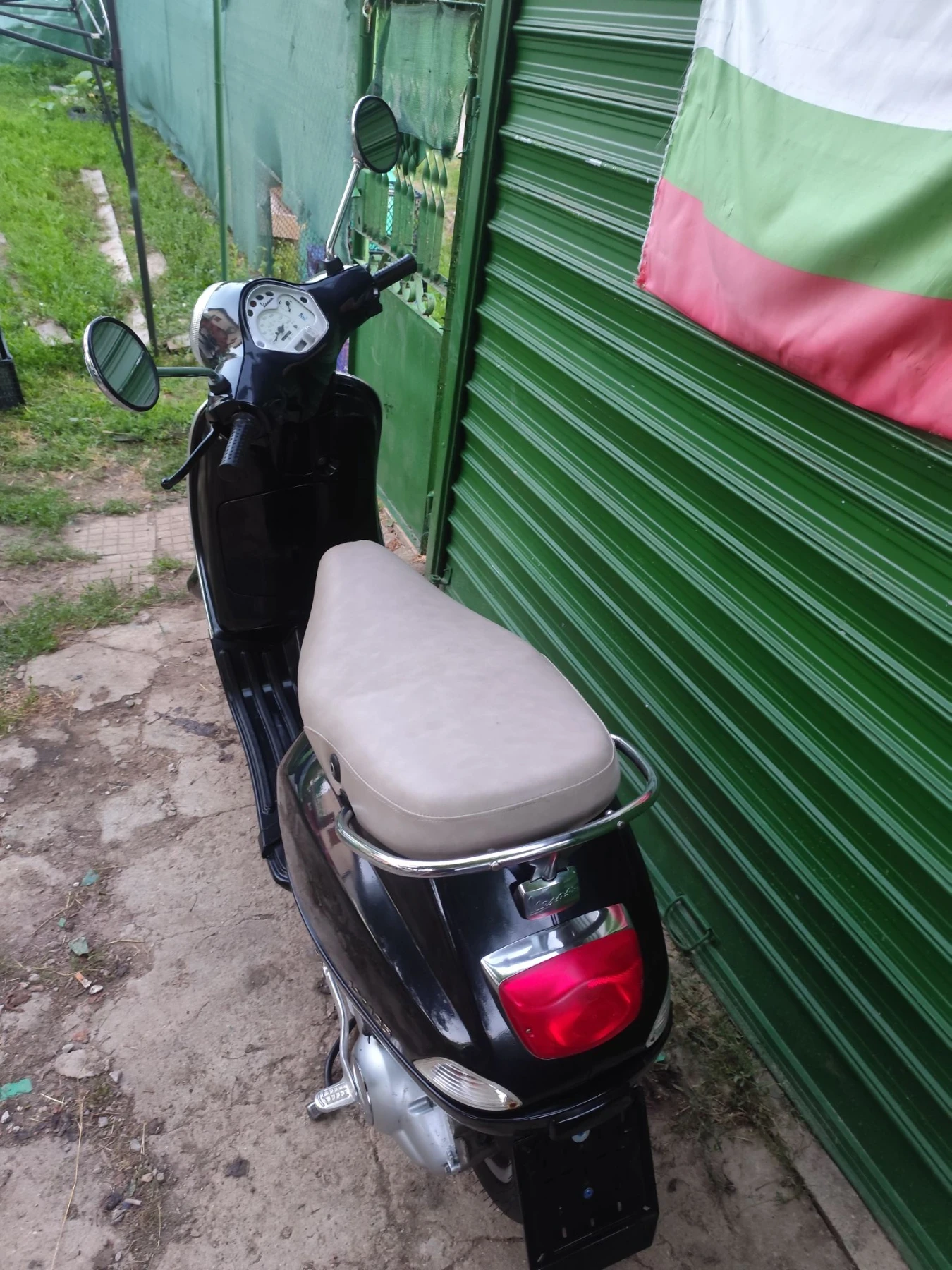 Vespa 125 Lx125, снимка 8 - Мотоциклети и мототехника - 55612778
