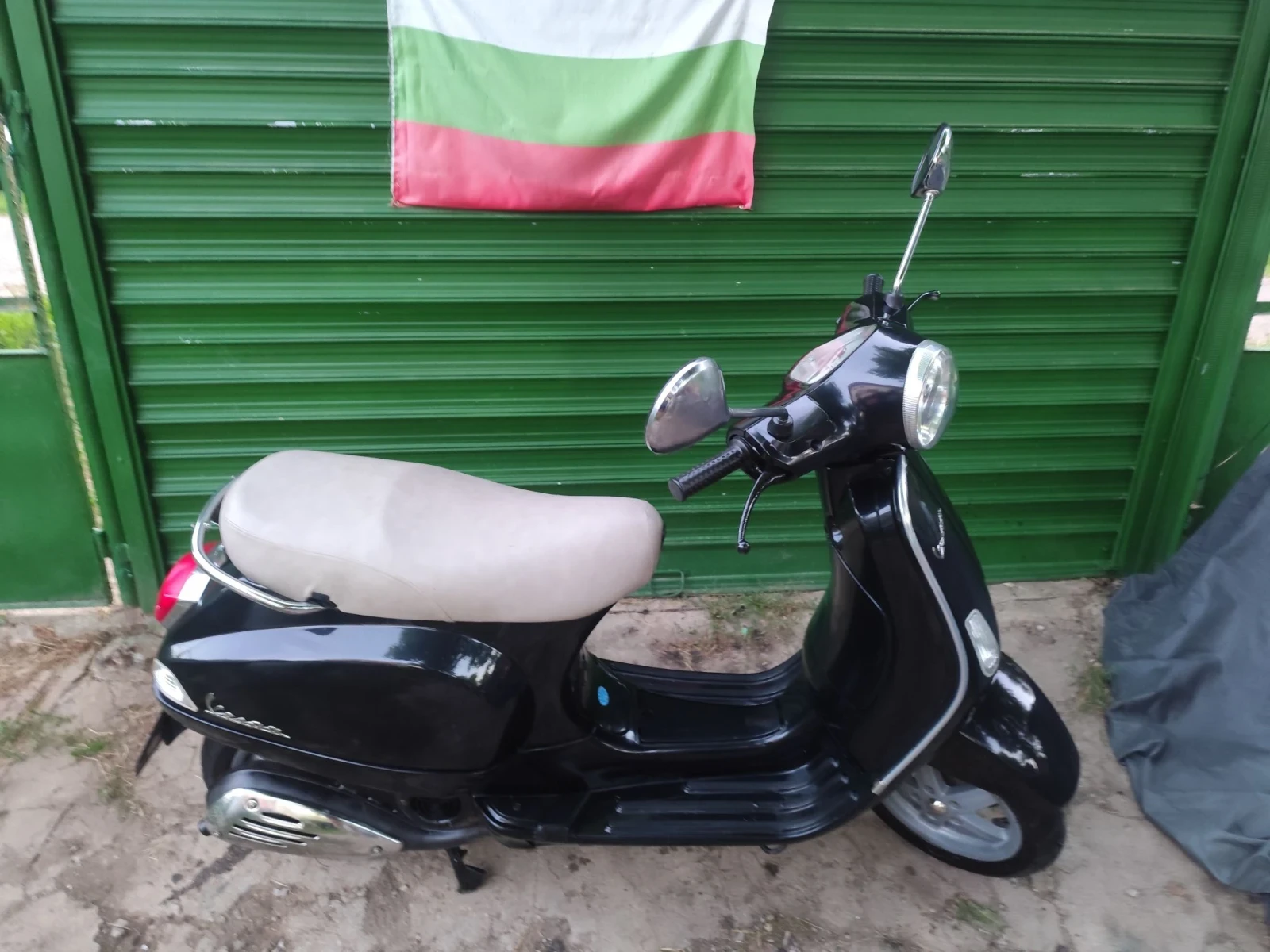 Vespa 125 Lx125, снимка 11 - Мотоциклети и мототехника - 55612778