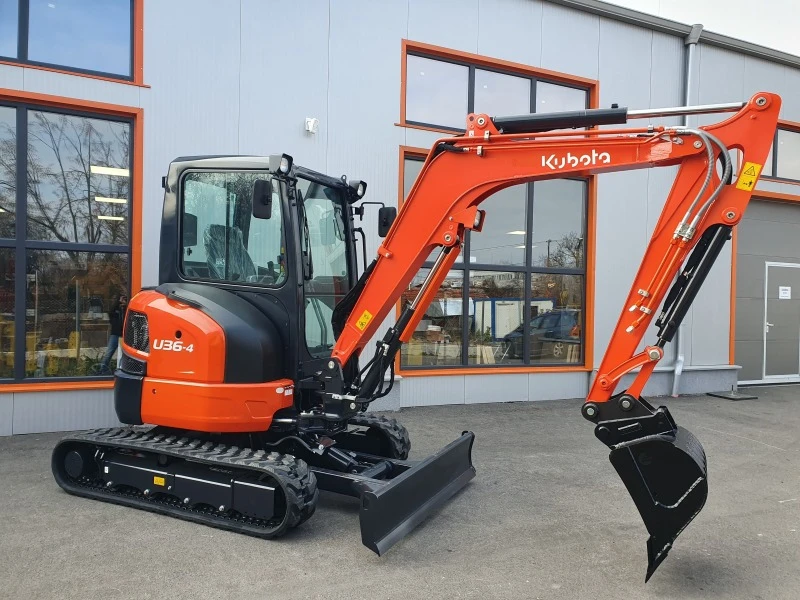 Багер Kubota U36-4, снимка 1 - Индустриална техника - 48248354