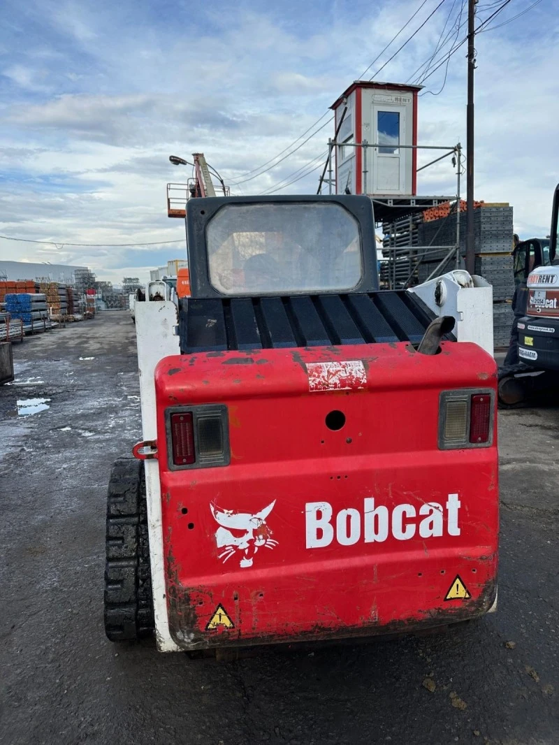 Мини челни товарачи Bobcat T180, снимка 2 - Индустриална техника - 47893418