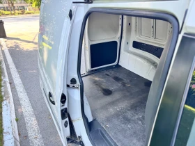 VW Caddy 2.0TDI ТОП!!!КЛИМАТИК!!!СТАРТ/СТОП!!!ОТЛИЧЕН!!!, снимка 6