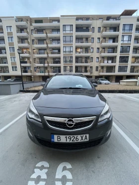 Opel Astra 1.4 Turbo, снимка 1