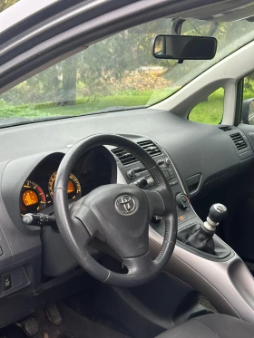 Toyota Auris - 7400 лв. / 3783.56 € - 31643609 7