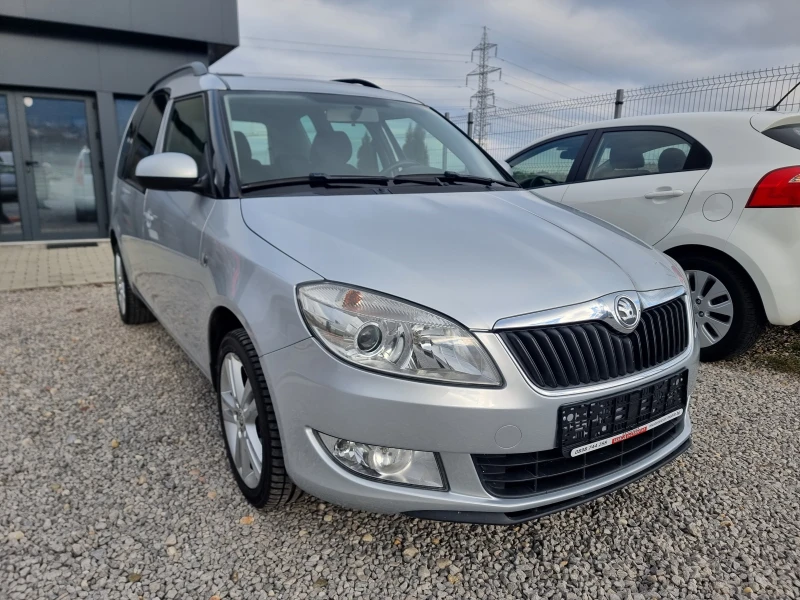 Skoda Roomster 1.2i ПАНОРАМЕН ТАВАН, снимка 4 - Автомобили и джипове - 48323097