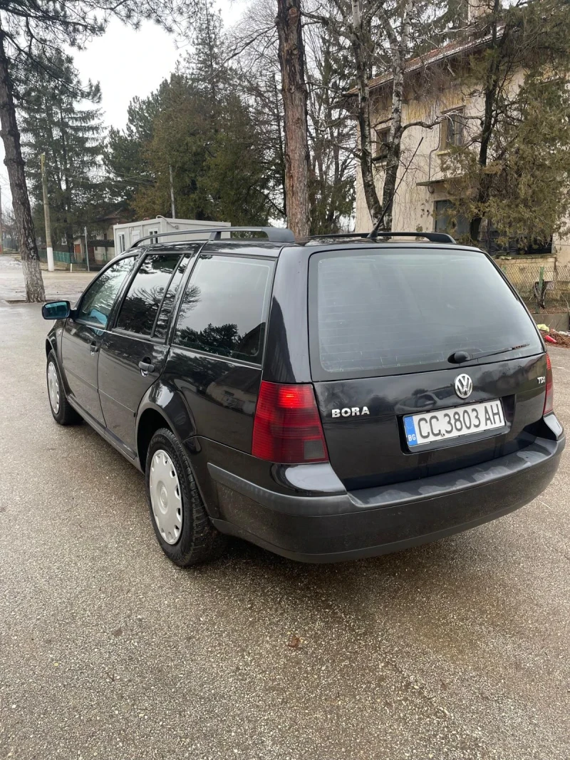 VW Bora, снимка 4 - Автомобили и джипове - 48489069