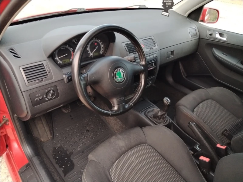 Skoda Fabia 1.4i 101к.с., снимка 7 - Автомобили и джипове - 48826518