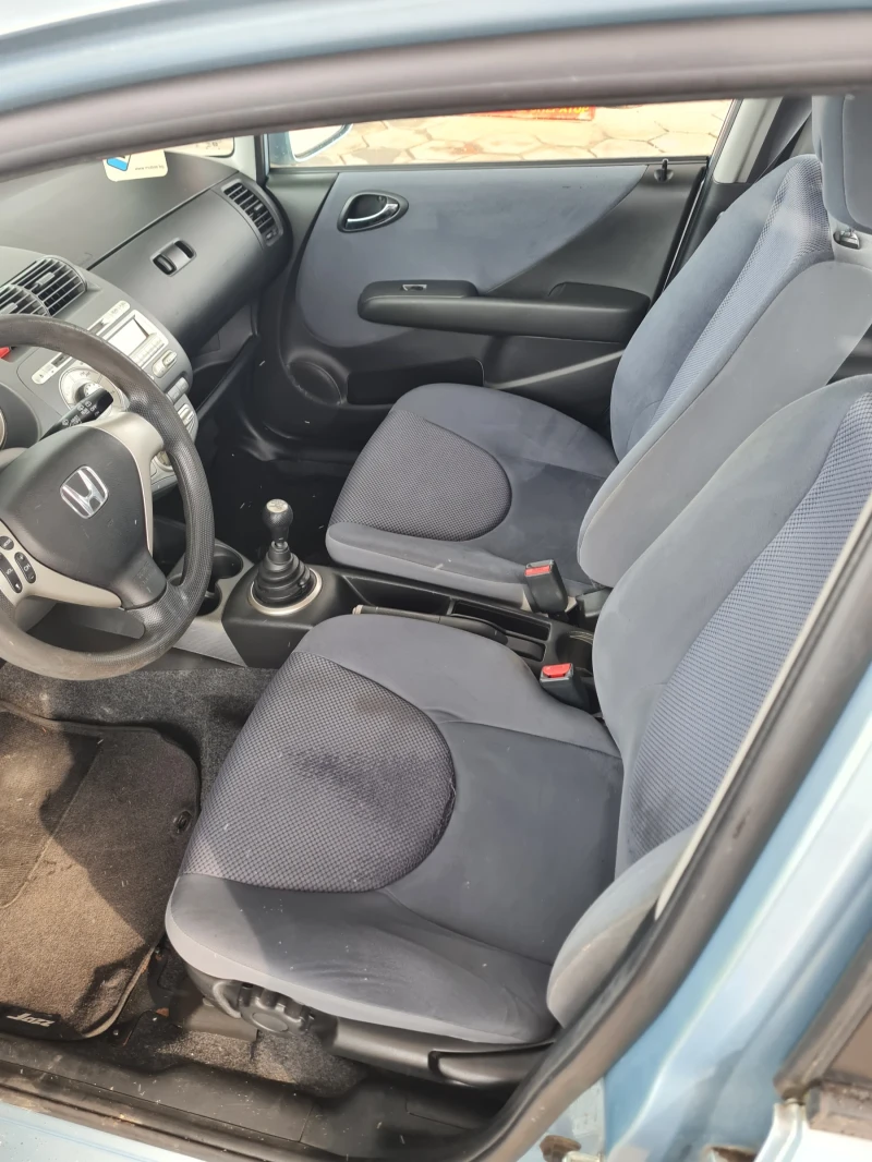 Honda Jazz 1.4куб. 87к.с.2006г. Фейстлифт , снимка 6 - Автомобили и джипове - 49166673