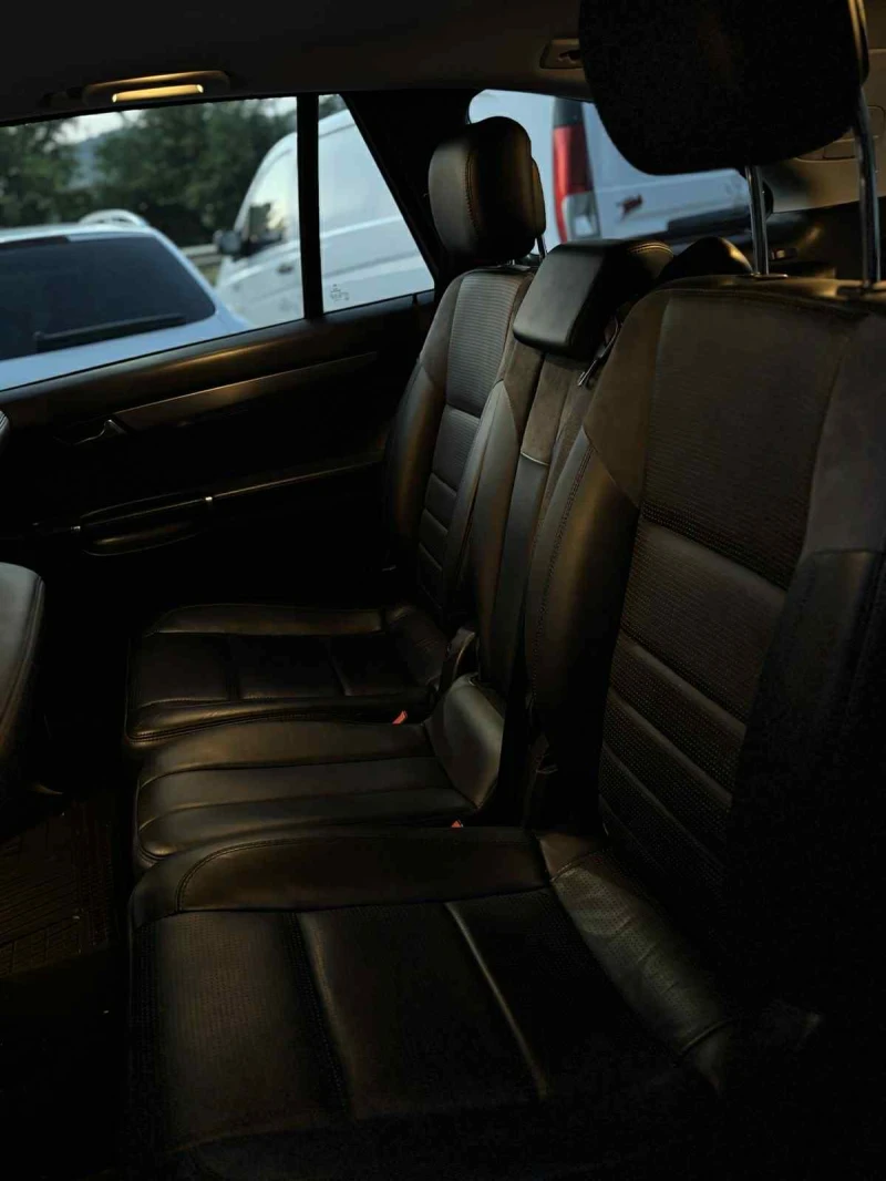Mercedes-Benz R 300 3.0D FACE LIFT, снимка 11 - Автомобили и джипове - 52625160